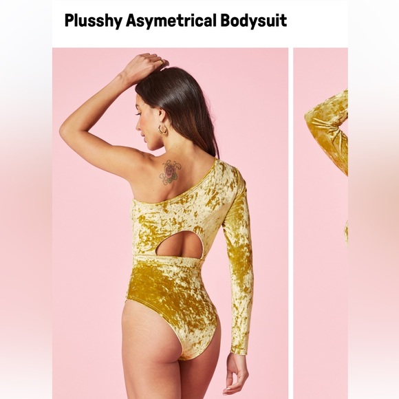 NWT Yitty Plusshy Asymmetrical Bodysuit Medium Back Cut Out - Picture 2 of 10